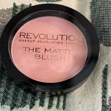 Makeup Revolution The Matte Blush Matte Belov...