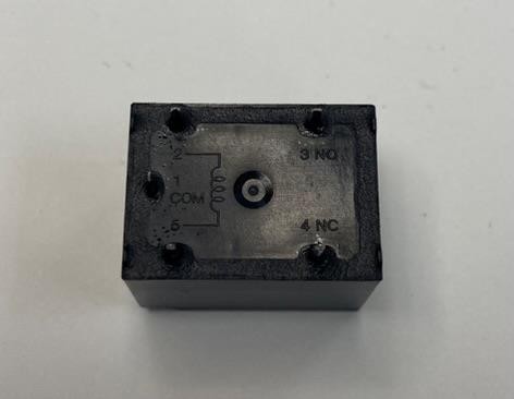 4 Rel&egrave; NAIS JS1-5V 5VDC 69,4 Ohm 5A/10A SPDT - Nuovi, Made In Mexico