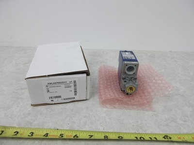 TELEMECANIQUE XMLA070D2S11 PRESSURE SENSOR, Y0021