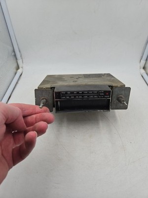Vintage Kraco Multiplex AM-FM Radio with 8-Track Player For Parts And Repair 