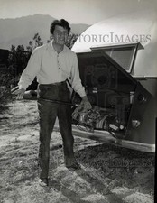 Press Photo Actor John Carroll at Trailer on Set of "Rio Rita" Musical Comedy