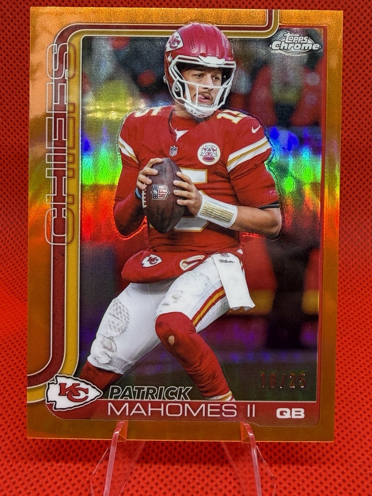 Topps 2025 Chrome Football True Orange Refractor 18/25 Patrick Mahomes Chiefs SP