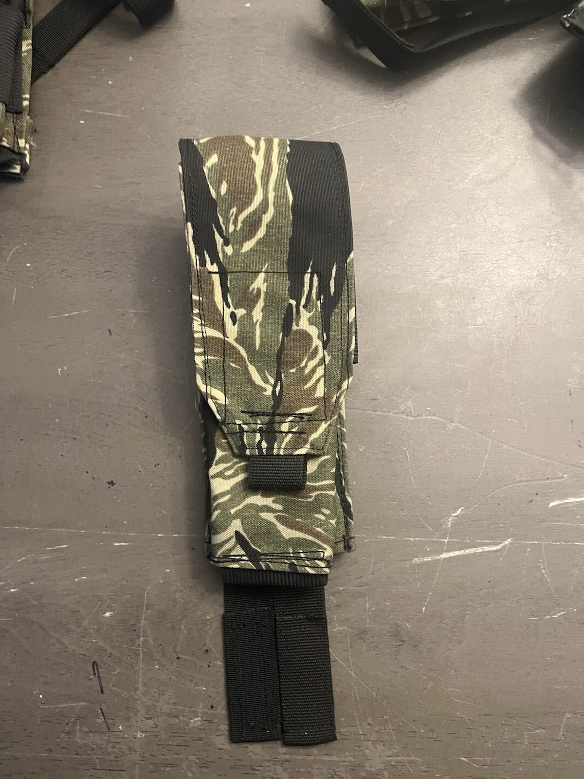 Double magazine Pouch-image