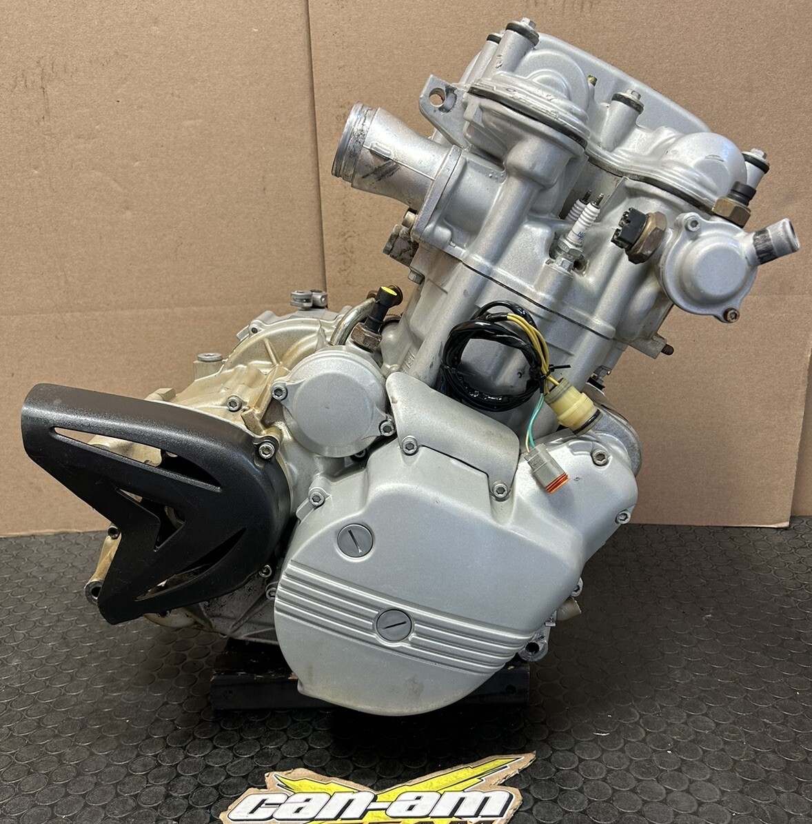 Pignon Quad Can-Am / Bombardier DS650 Année 2000 à 2003 - 16 Dents - Neuf