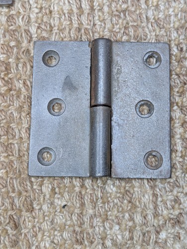 Bisagra de elevación izquierda antigua de hierro fundido de 3 1/2" x 3 1/2" - Imagen 9 de 14