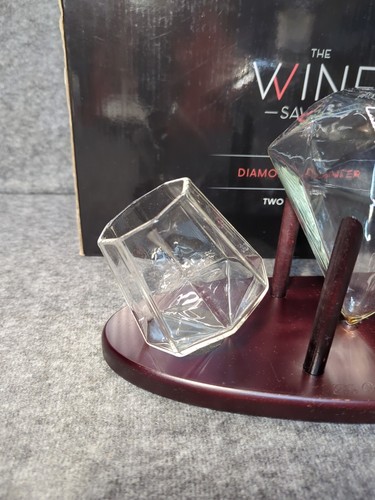 The Wine Savant - Juego de jarra de diamantes y 2 vasos regalo de Navidad o Año Nuevo - Imagen 5 de 24