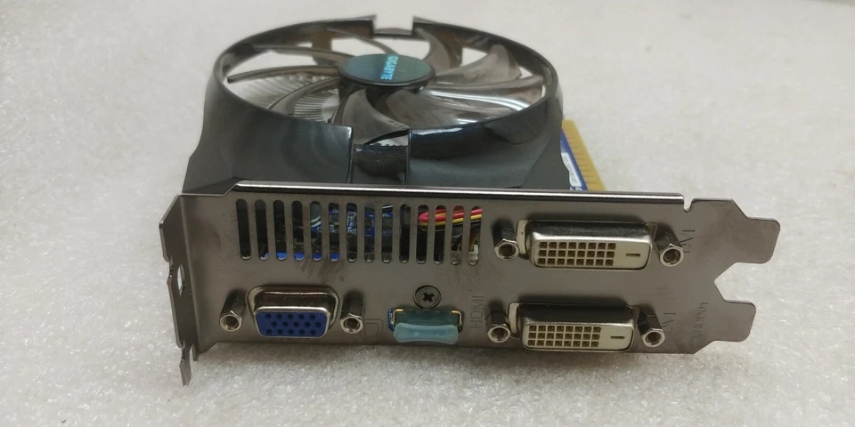 Graphics Card- Gigabyte - Nvidia GeForce GTX 650 -1GB HDMI DVI VGA GV-N6500C-1GI - Image 3 of 4