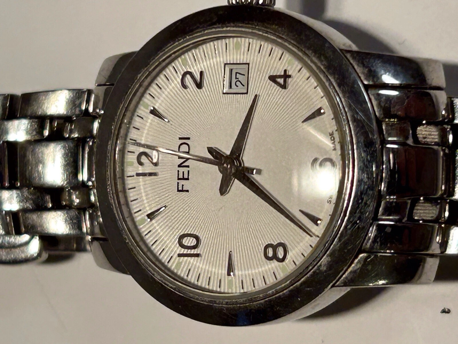 Orologio donna FENDI Orologi 2100L ottime condizioni batteria nuova