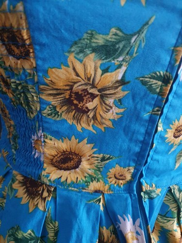 Vestido de Sol Hell Bunny Turquesa Estampado Girasol Estilo Vintage Talla S - Imagen 5 de 5