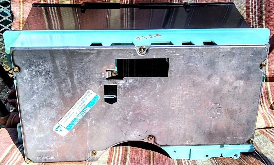 88-91 GMC C/K Pickup Truck 1500 2500 3500 cluster velocímetro carcaça estojo Chevy - Imagem 4 de 4