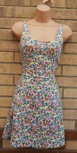 H-amp-M-WHITE-FLORAL-PINK-SLEEVELESS-A-LINE-MINI-SKATER-SUMMER-TEA-RARE-DRESS-10-S