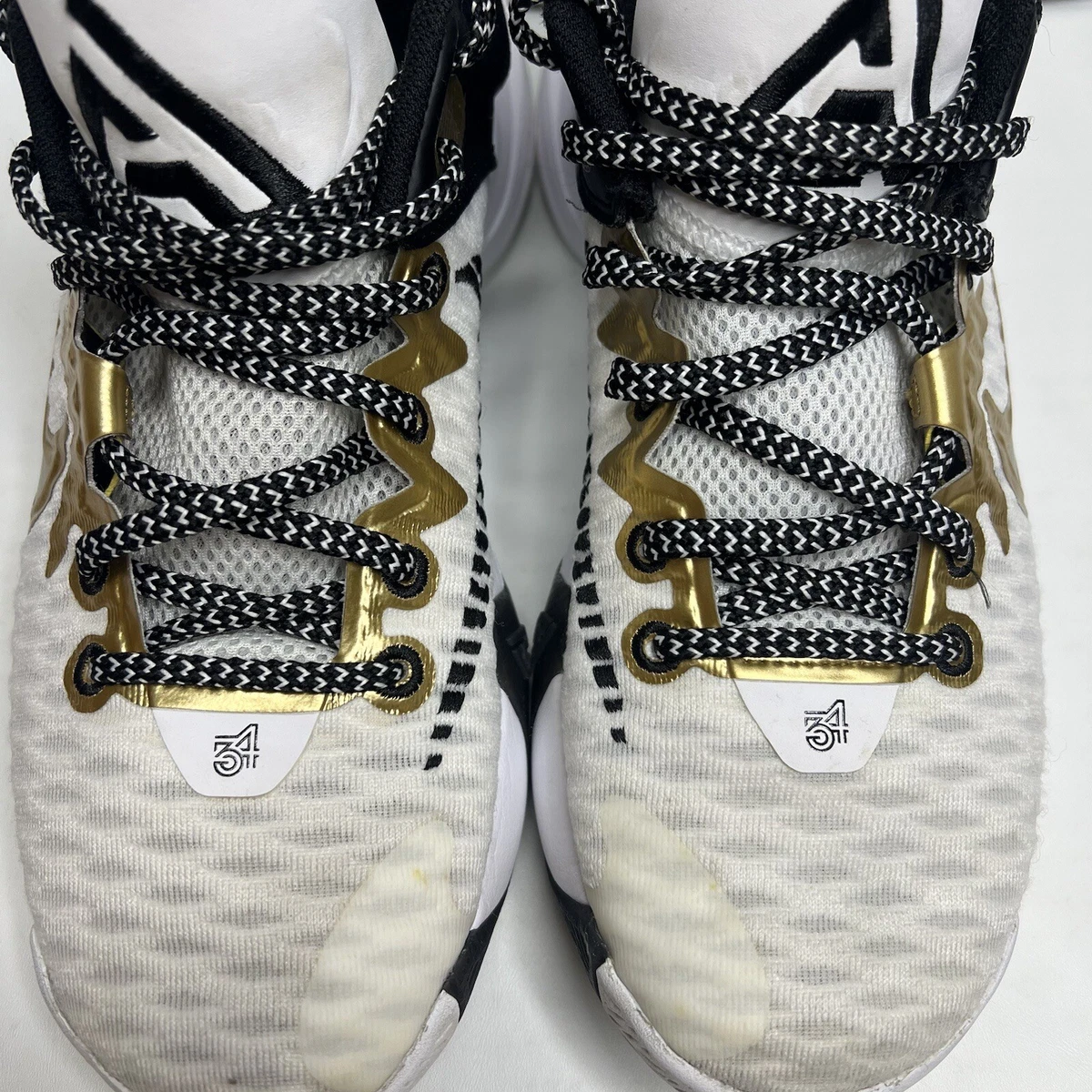 Lebron 15 white championship gold top