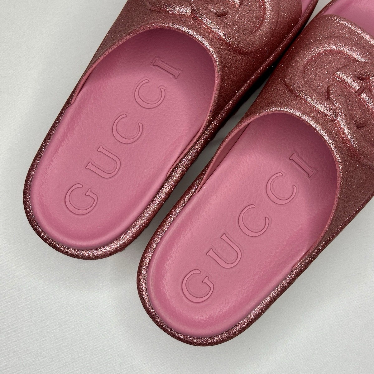 Size 37 - NEW GUCCI Glitter Pink Rubber GG Logo Slides Platform