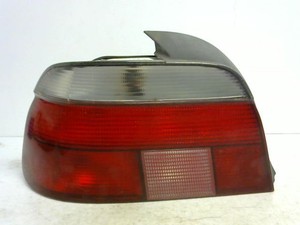RÜCKLICHT LINKS BMW 5 serie (E39) Sedan 525d 24V (M57-D25) 2000 63216912423
