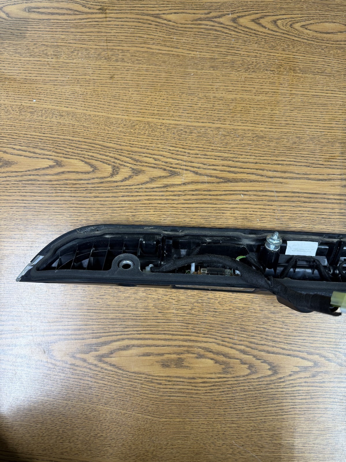 2014-2017 Maserati Ghibli Trunk Deck Lid License Lamp Molding Cover Trim Panel