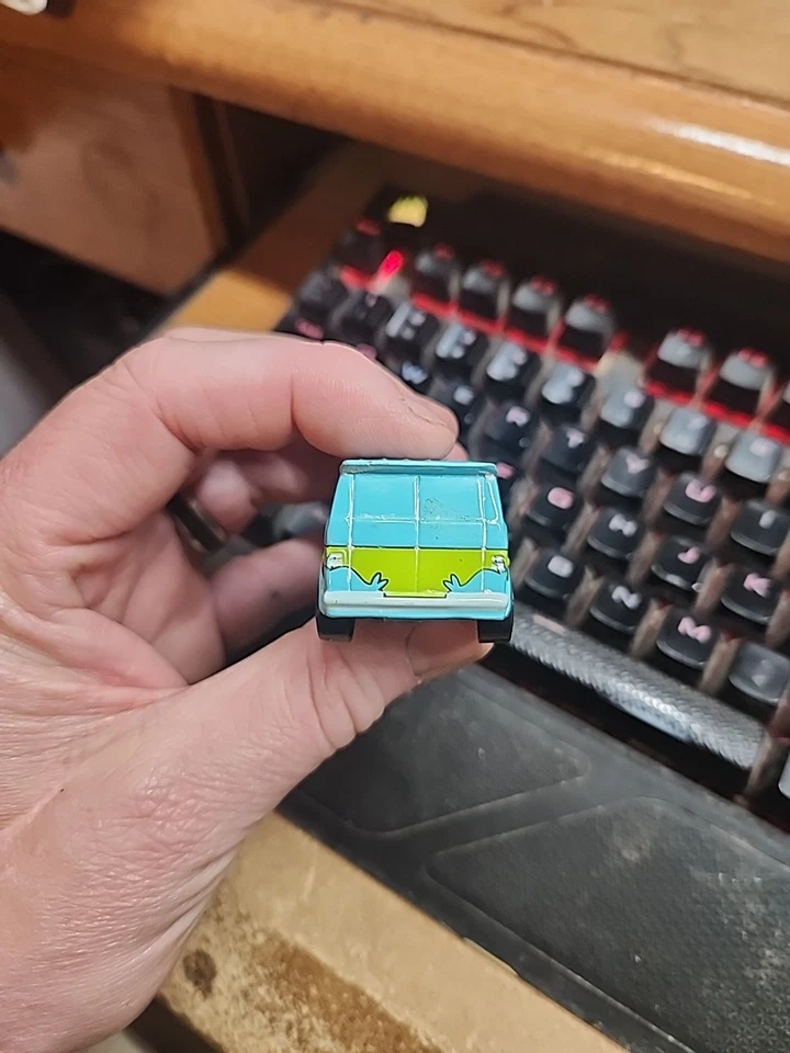 1999 Racing Champions Scooby-Doo The Mystery Machine Die Cast 1975 Chevy Van - Image 4 of 4