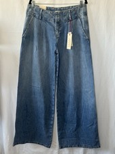 Alice  Olivia Anders Low Rise Pleated Jean Size 31