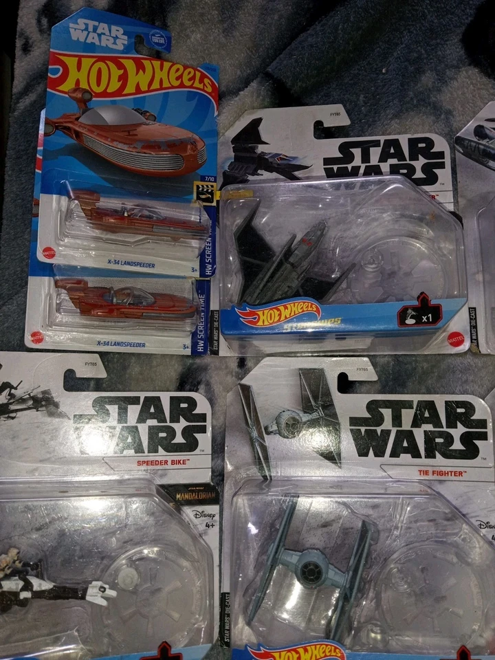 Mattel Star Wars Lote de 13 Hot Wheels Starships + Varios Falcoln, Yoda, Vader 2020 Foto 3 de 4