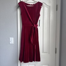 NWT TAHARI Arthur S. Levine ASL Stretch Velvet Tie Waist Red Dress Size 6