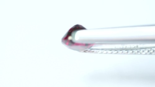 1,56 Ct Pera Perfetta 8,2 x 5,7 MM 100% Naturale Viola Rosa Mozambico Rodolite - Video 1 di 1