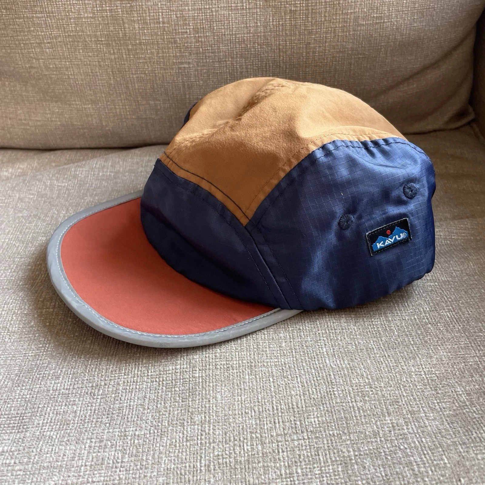 Kavu Reflex Hat 5 Panel Low Profile Bungee Back Flexi Adventure Cap Toggle
Opens in a new window or