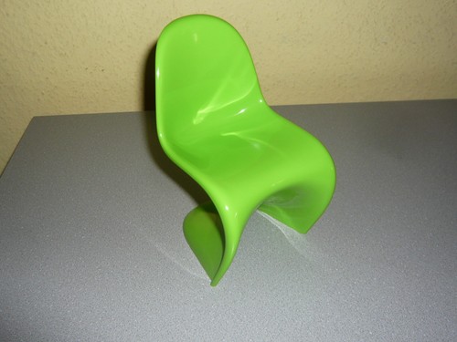 Vitra Design Museum - Verner Panton, Panton Chair - grün, 1959/60 - TOP - Bild 1 von 5