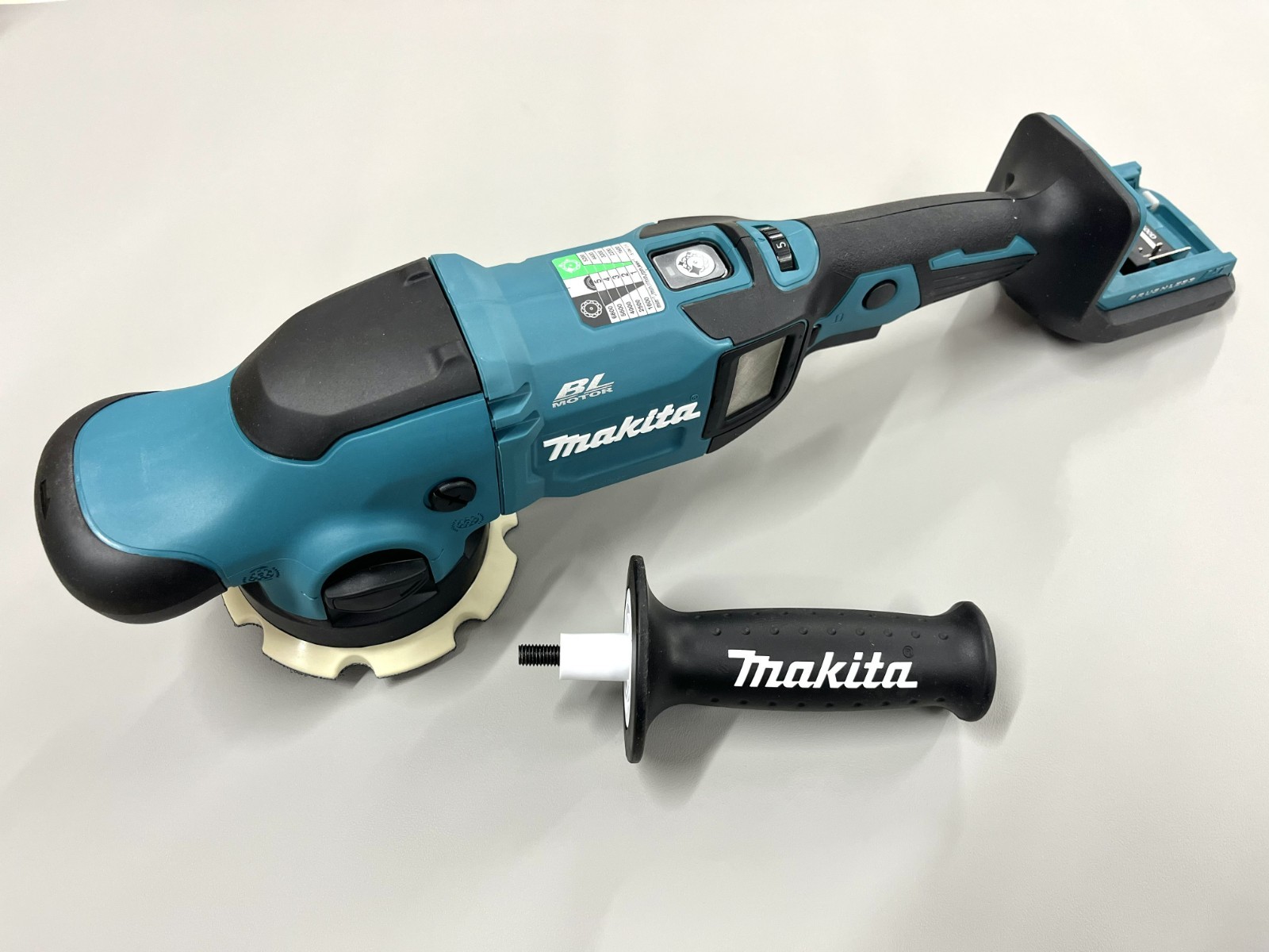 MAKITA PO500DZ Cordless Blushless Random Orbit Polisher 18V Tool Only Blue NEW