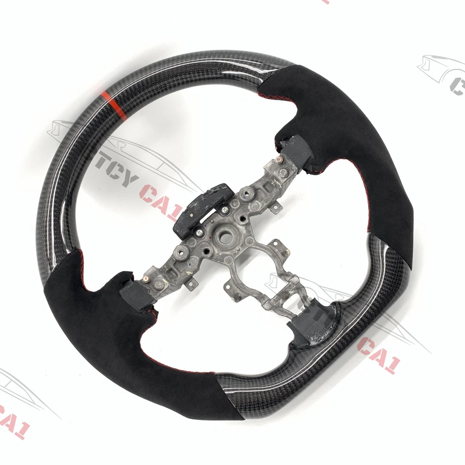 Volante de fibra de carbono personalizado para Infiniti QX70 Nissan 370Z/Alcantara Foto 2 de 4