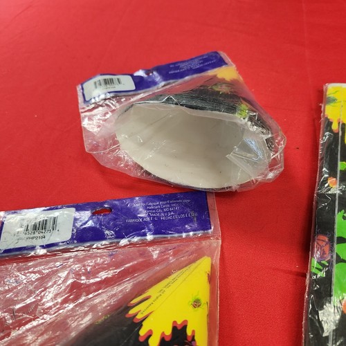 Vintage Party Express 1995 Goosebumps Table Cover Nappe Mantel & 16 Party Hats - Picture 23 of 24