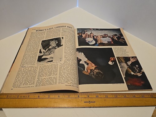 ✅ Newsweek Magazine June 17th, 1968 Robert F. Kennedy Assassination - Picture 4 of 4