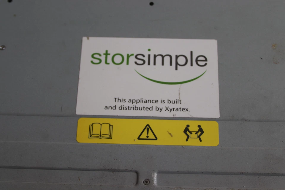 Xyratex Storsimple HB-1235 12 Bay Storage Array NO HDD - Used Condition - Image 3 of 4