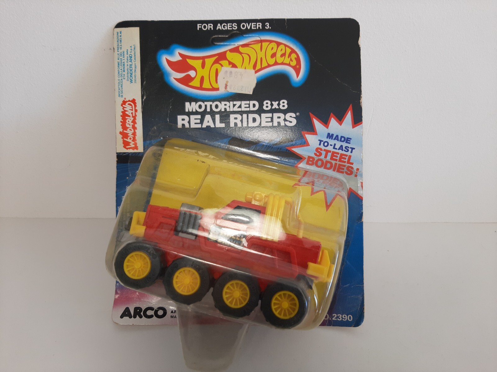 Voiture Hot Wheels 1986 motorisée 8x8 miniature de collection Mattel en métal rouge