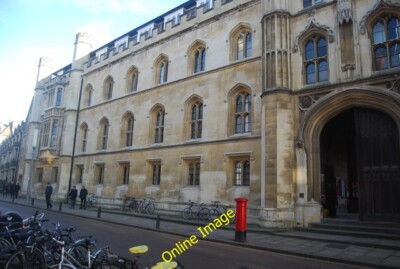 Photo 6x4 Corpus Christi College Cambridge/TL4658  c2014