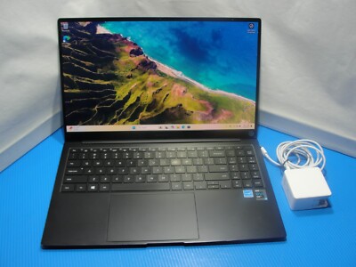 Samsung Galaxy Book Pro 15.6  FHD i7-1165G7 2.8GHz 16GB 512GB SSD+ Battery 98%