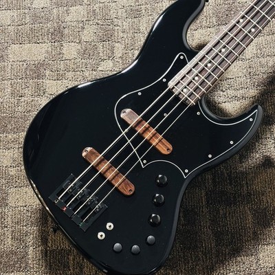 Electric Bass Guitar XOTIC Exotic XJ-1T Soft case Right-Handed USED