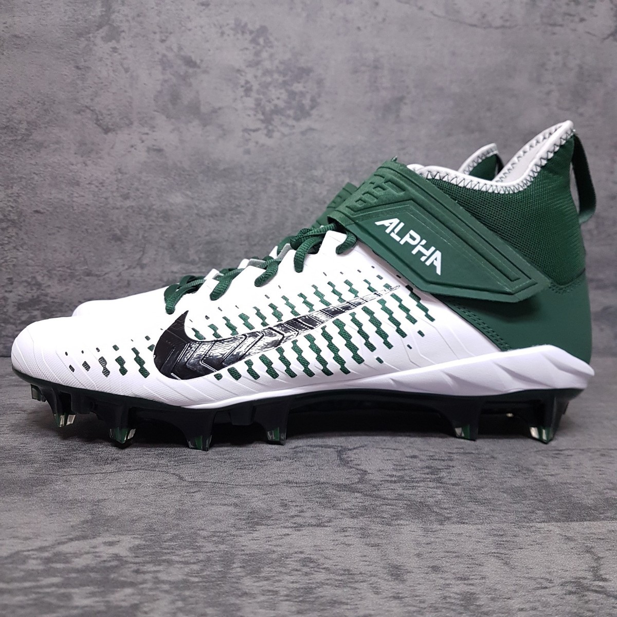 NIKE Alpha Menace Pro 2 Mid Football Cleats Mens Size 14  display picture 2
