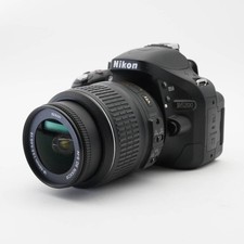 Nikon D5200 DSLR Camera with AF-S DX 18-55mm VR Lens Kit Used Excellent