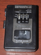 AIWA FM/AM Stereo Radio Cassette Player Walkman HS-T220AA