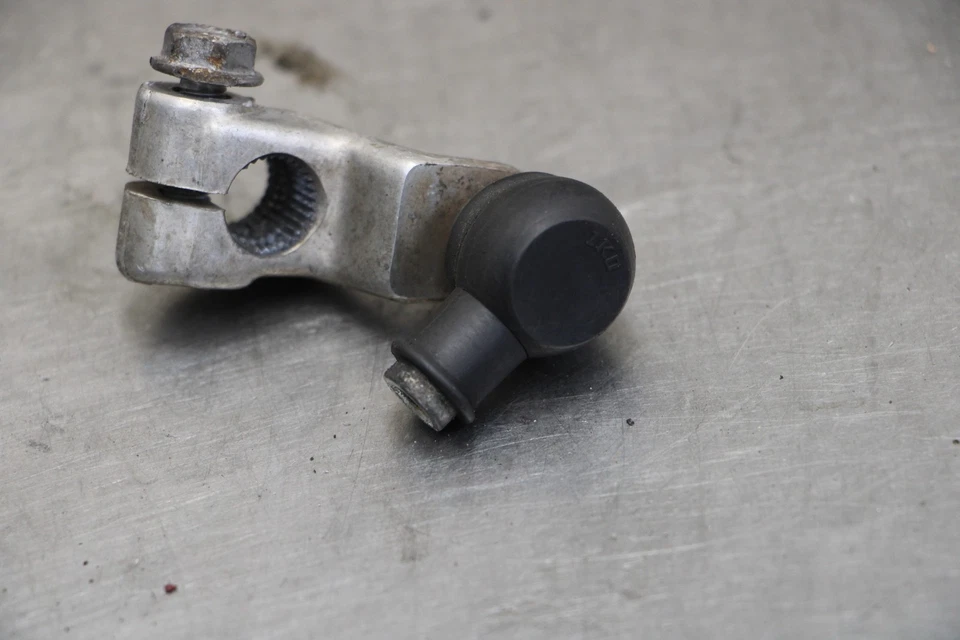 13-18 KAWASAKI NINJA ZX6R Shifter Linkage Knuckle Foto 2 de 4