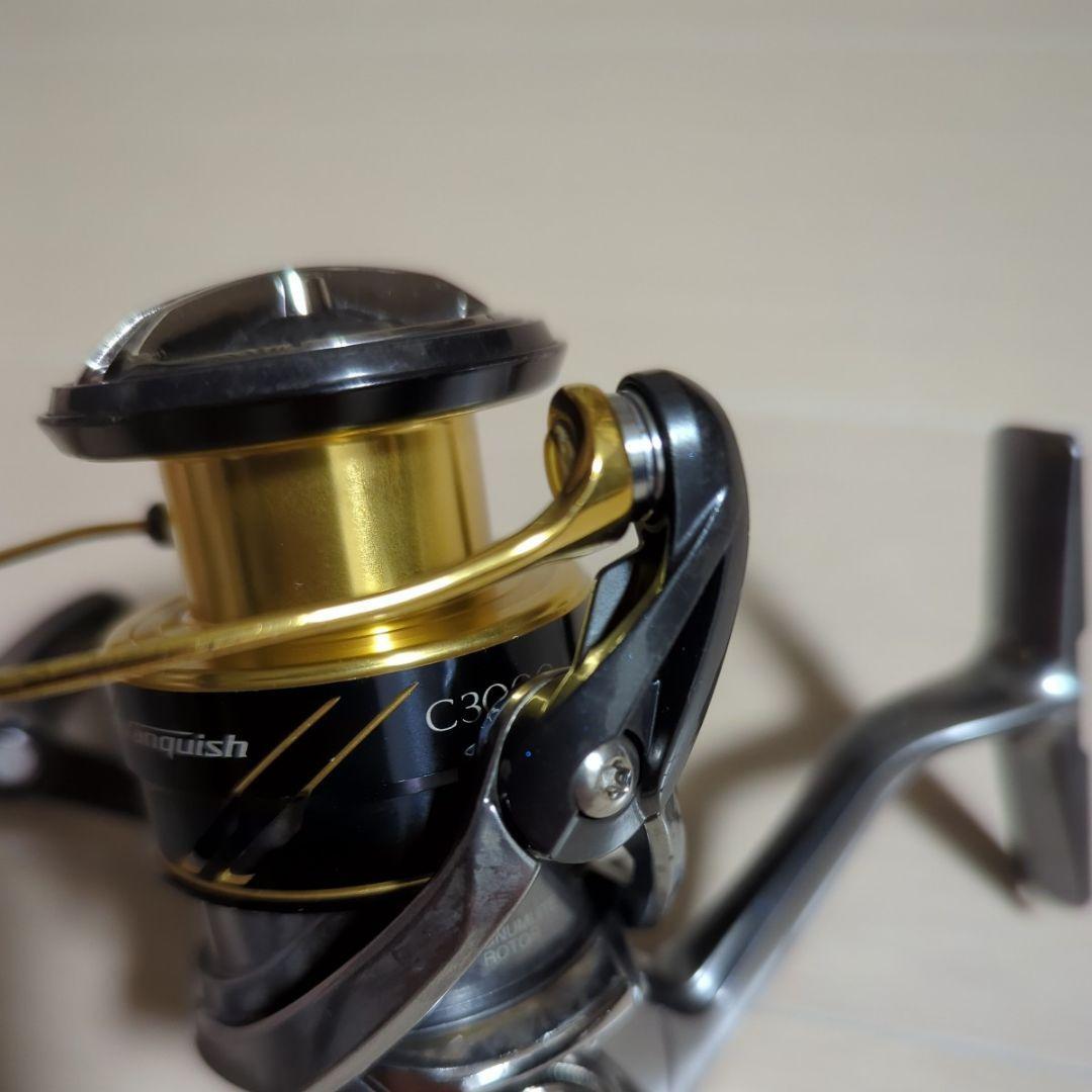 Shimano 16 Vanquish C3000XG 6.4 Gear Spinning Reel from Japan USED