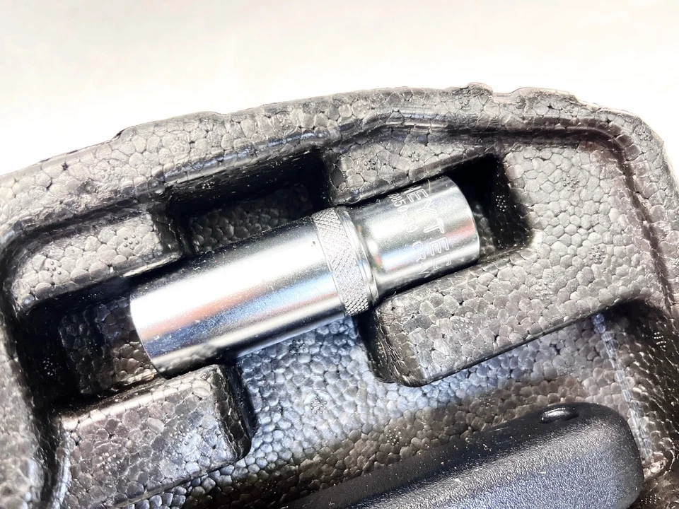 10-20 BENTLEY MULSANNE MALETERO TRASERO HERRAMIENTA ALMACENAMIENTO ESPUMA BANDEJA SOPORTE CAJA OEM Foto 4 de 4