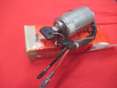 Original Alfa Romeo Spider manufactured 80 - 93 ignition lock with 3 cables 60520204 New