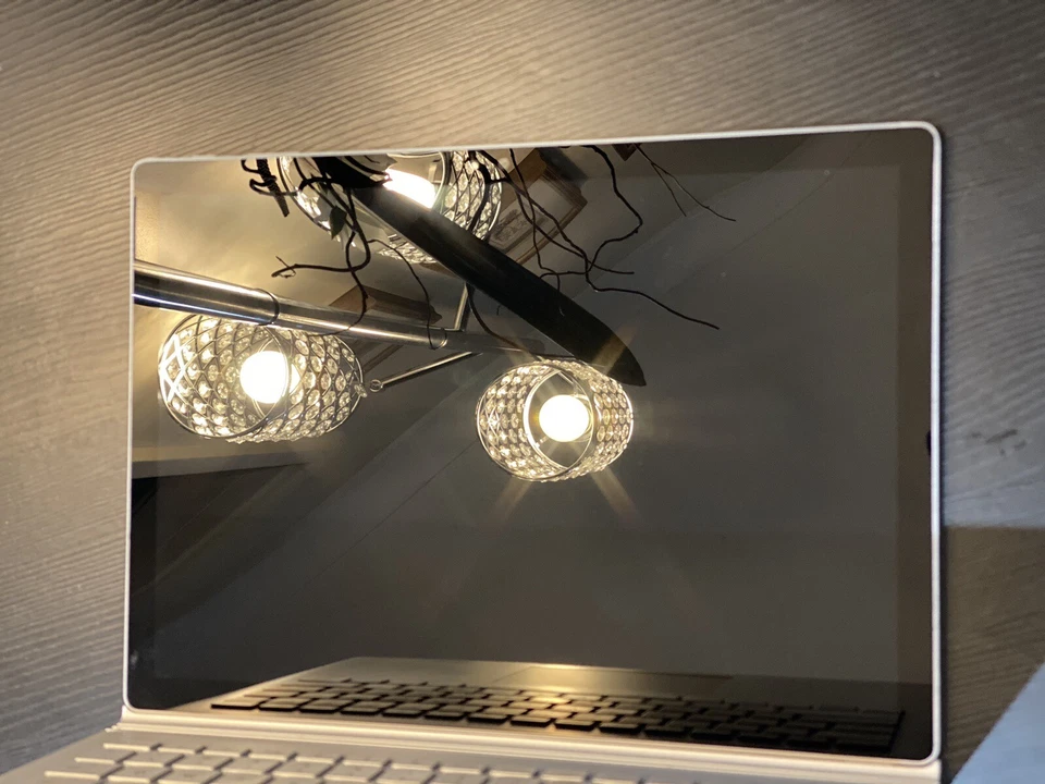 Microsoft Surface Book 13.5" Touch i5-6300U| 2.40GHz 8GB RAM| 128GB SSD Win10Pro - Image 3 of 4