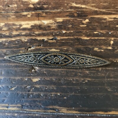 Broche Vintage N371 - Bijou Ancien, Parfait Pour Ajouter Du Caractère à Tes Tenues