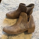 Girls Ankle Boots, American Eagle, sz 4, Tan Stone Color - NEW! — photo 3