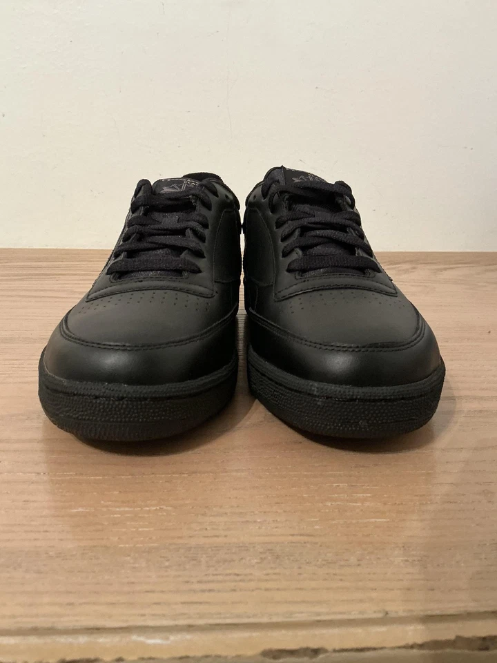 Zapatos Reebok Para Hombre Talla 9 Negros Club C Clásicos Cuero Tenis Bajos Triple Negro Foto 3 de 4