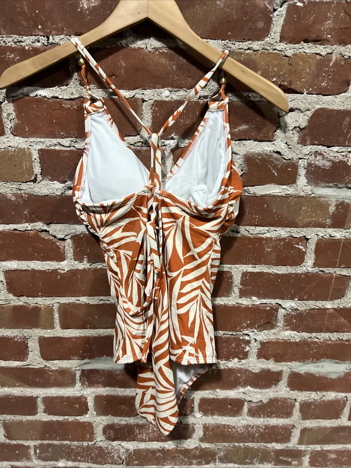 SHADE&SHORE 大号女式多色衬里无线连体泳衣 — 第 2/4 张图片