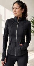 lululemon Women  s Black Fitted Full Zip Athletic Jacket Size 4 New Without Tags