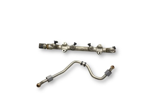 Volkswagen Golf VII Kraftstoffverteiler Einspritzleiste Verteilerrohr MDV25511