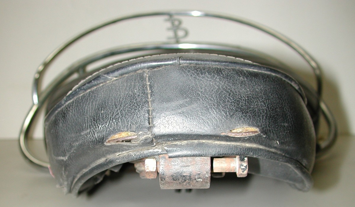 Vintage 1945 HARLEY DAVIDSON Motorcycle Dual Seat | eBay